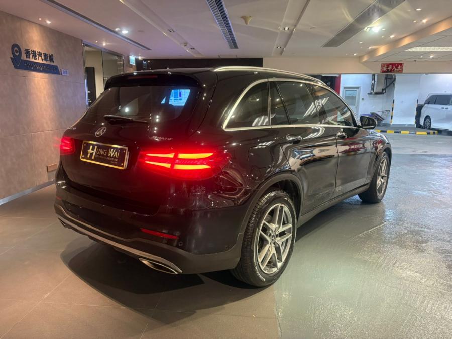 GLC250 4Matic AMG - Image 2